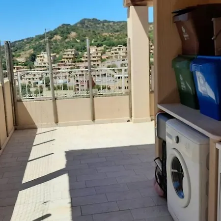 In Stile Marittimo, Centrale E Con Vista Mare Villasimius